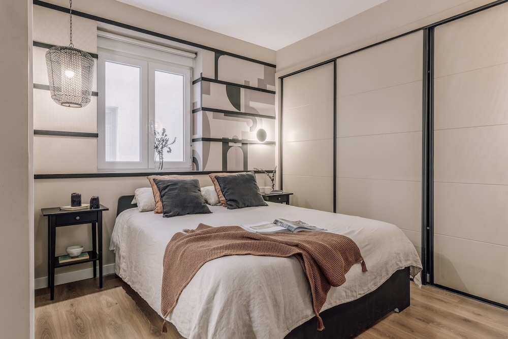 Kindo - 2 Bedrooms in Goya