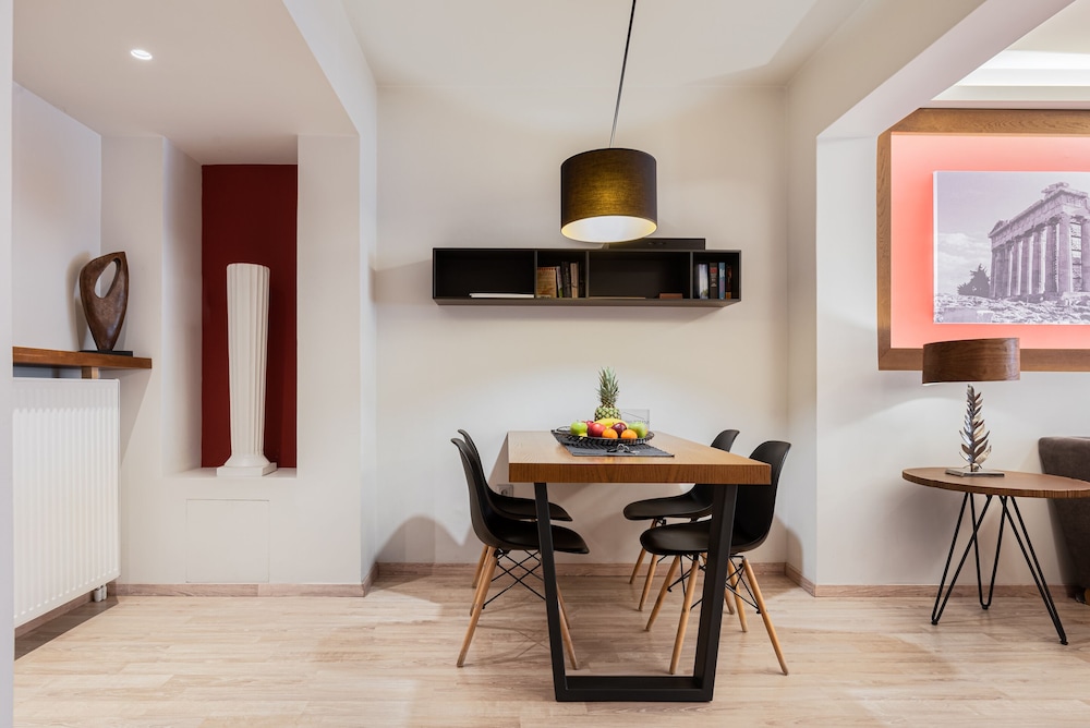 Acropolis Luxury Living