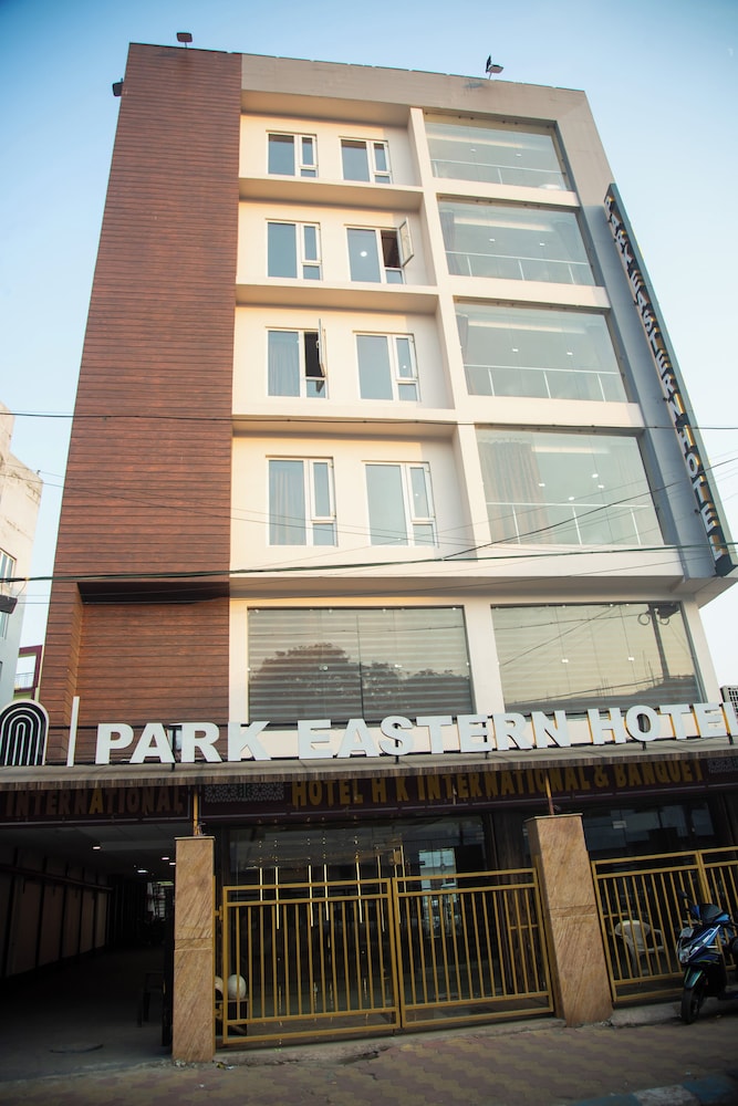 PARK EASTERN HOTEL