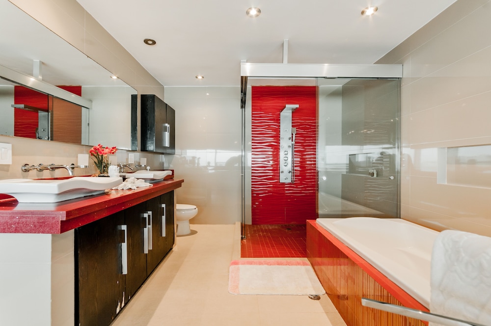 Beachfront Penthouses by LivIN Cancun