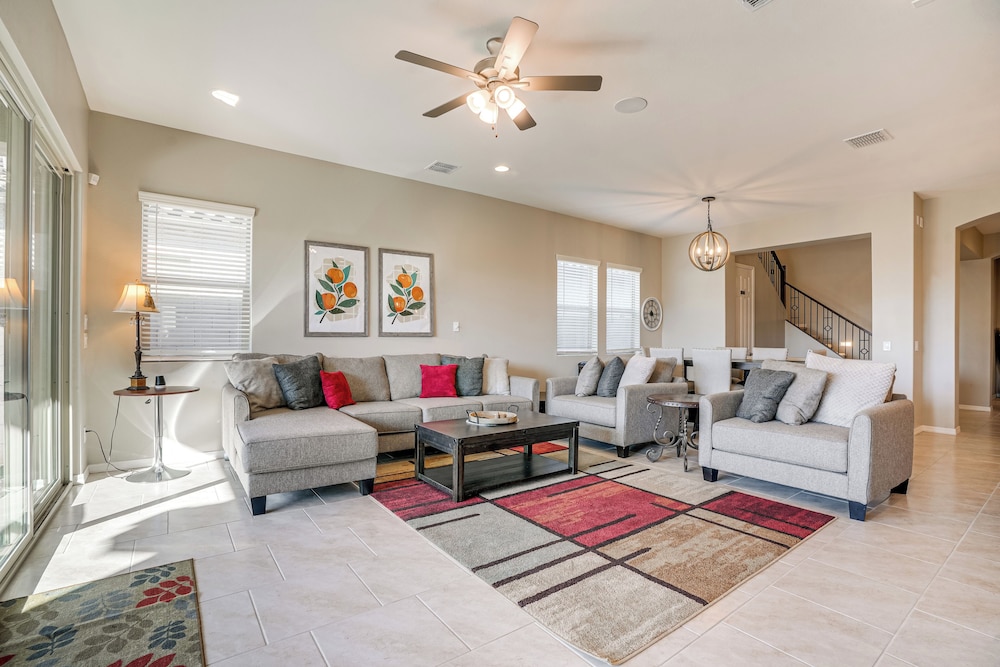 Covered Patio & Community Pool: Home in Surprise