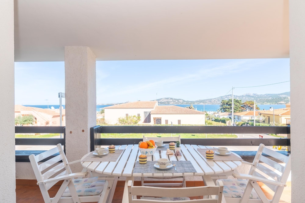 La Lampara House in Cannigione view 2