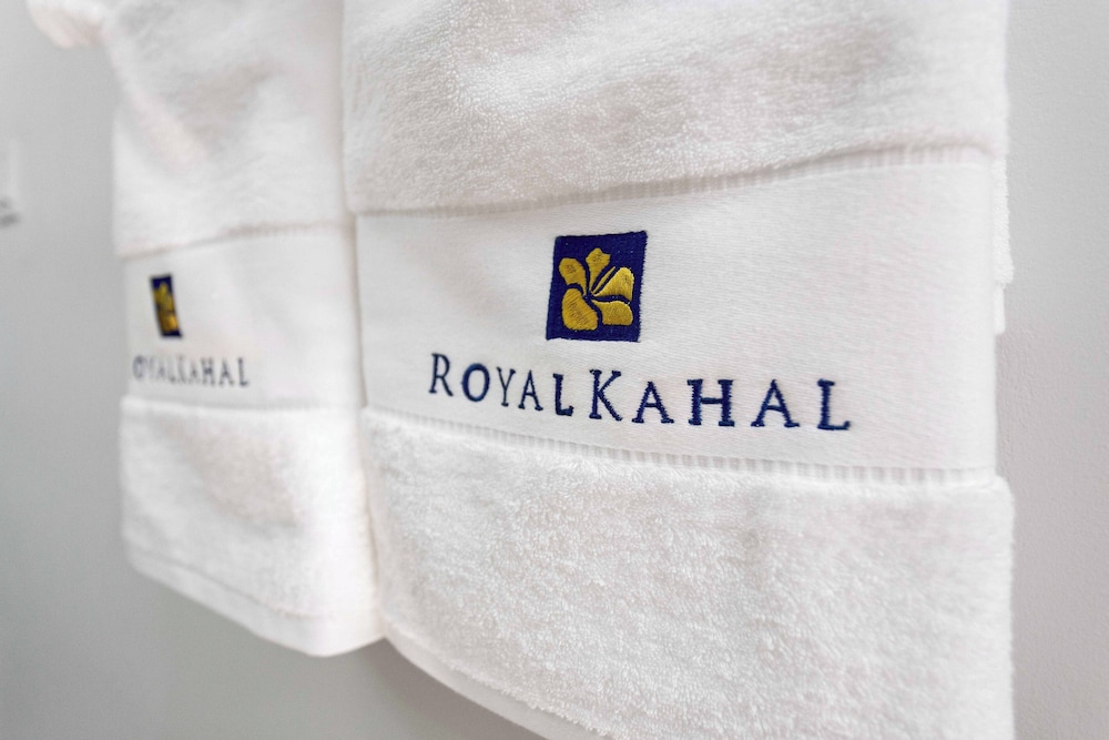 Royal Kahal Beach Resort
