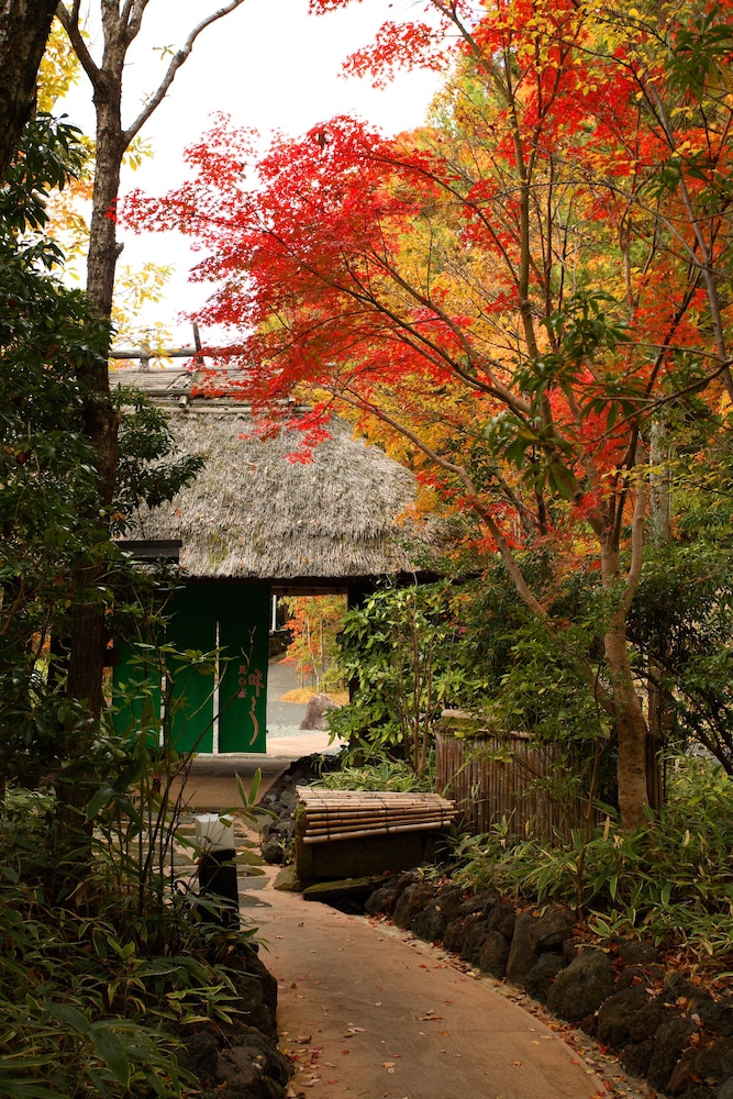 Kurokawa Onsen Satonoyu Waraku