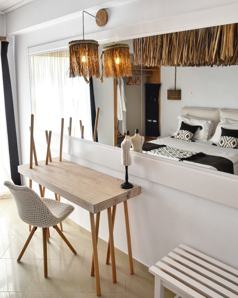 Angelos Design Suites