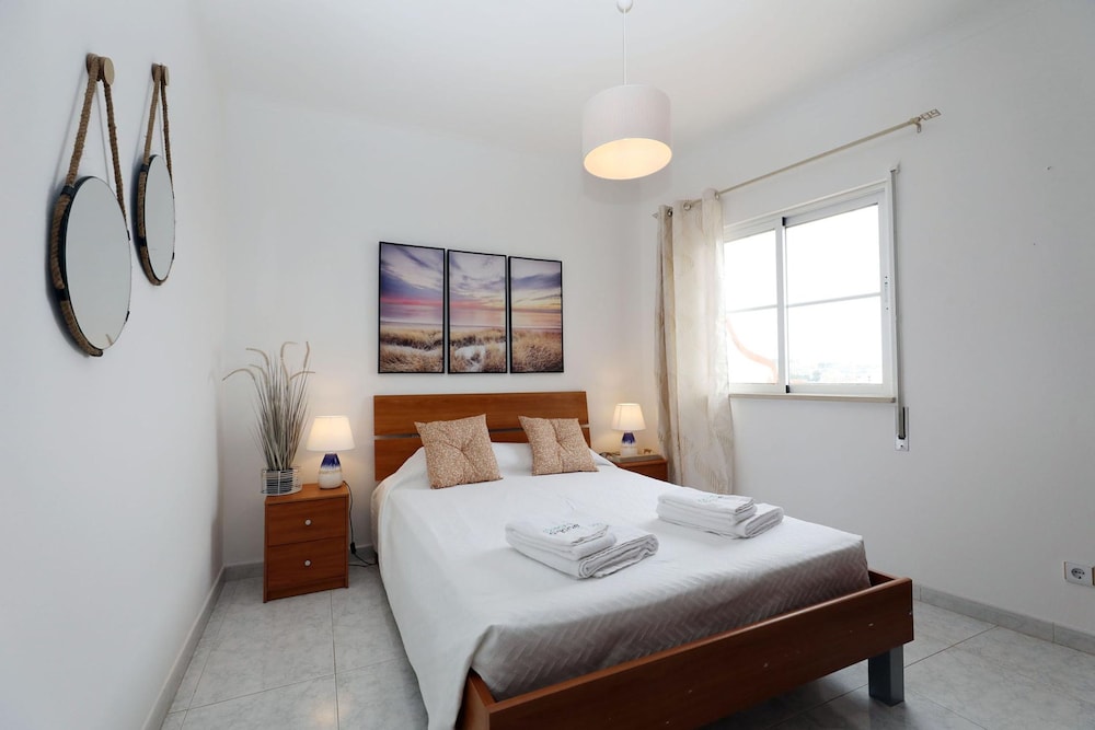 B37 - Central City Door Apartment