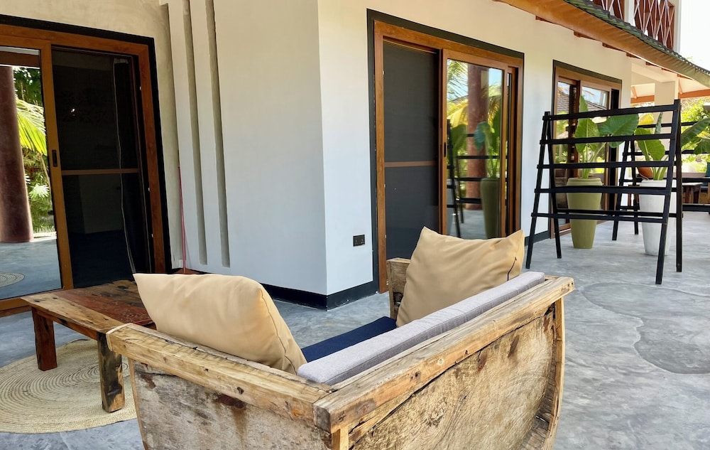 Baobab Bungalows