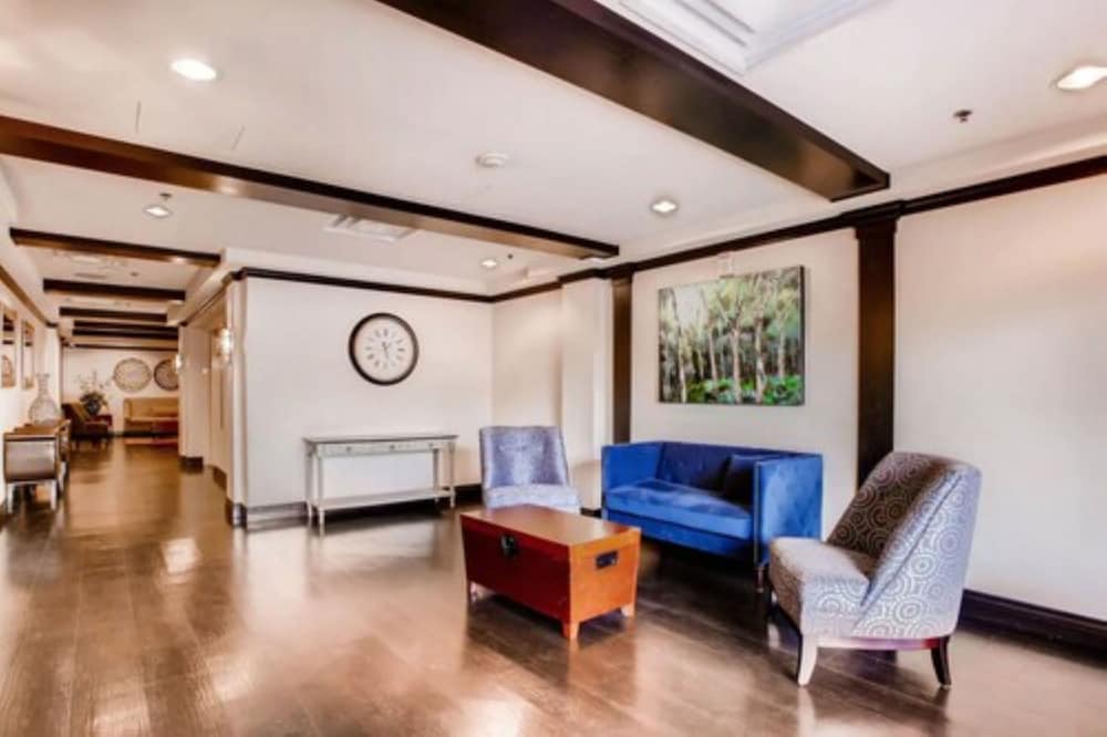 Stay Together Suites 2BD2BA Apartment - Image 4