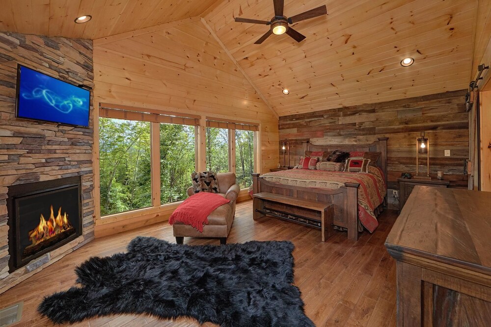 Big Sky Lodge Apartment 2