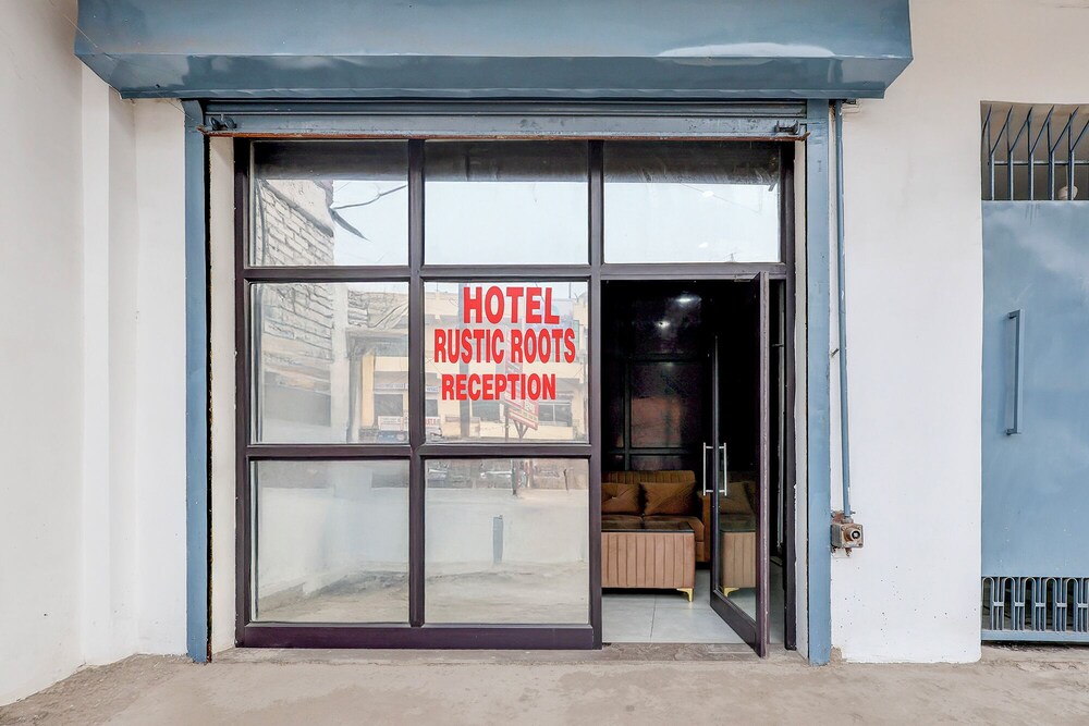 Fabhotel Rustic Roots