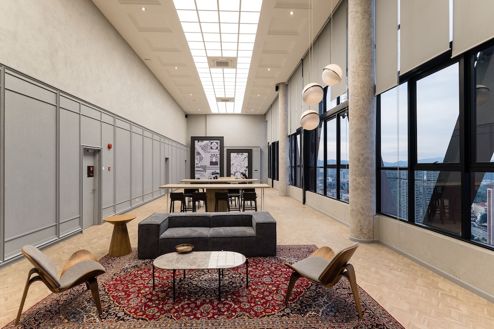 meeting & event spaces