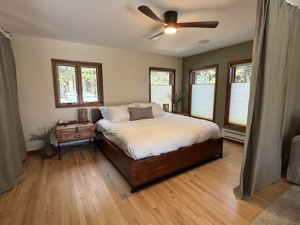 Rollinsvilla 3 Bedroom Home