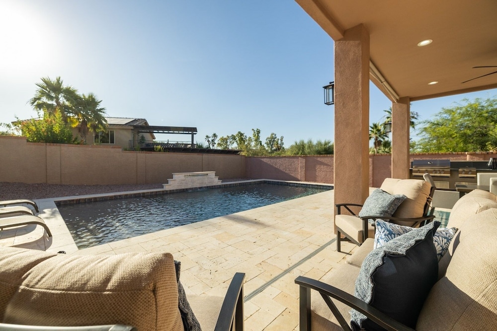 Fountain Hills Nicklaus 4 Bedroom Home by RedAwning - Property Image 8