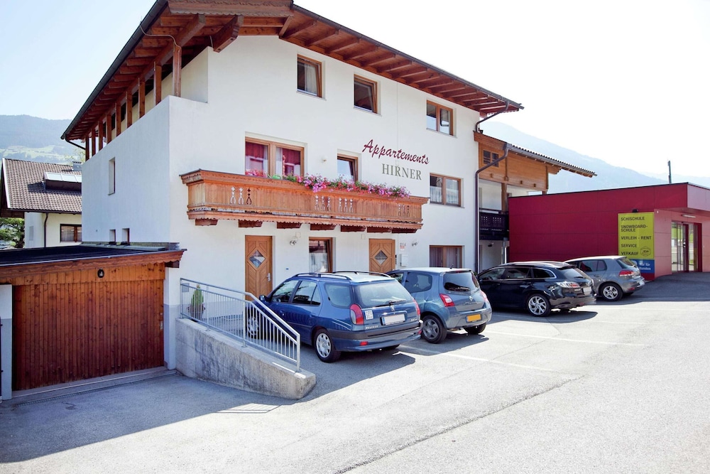 Cosy Apartment in Fugen Near Ski Lift