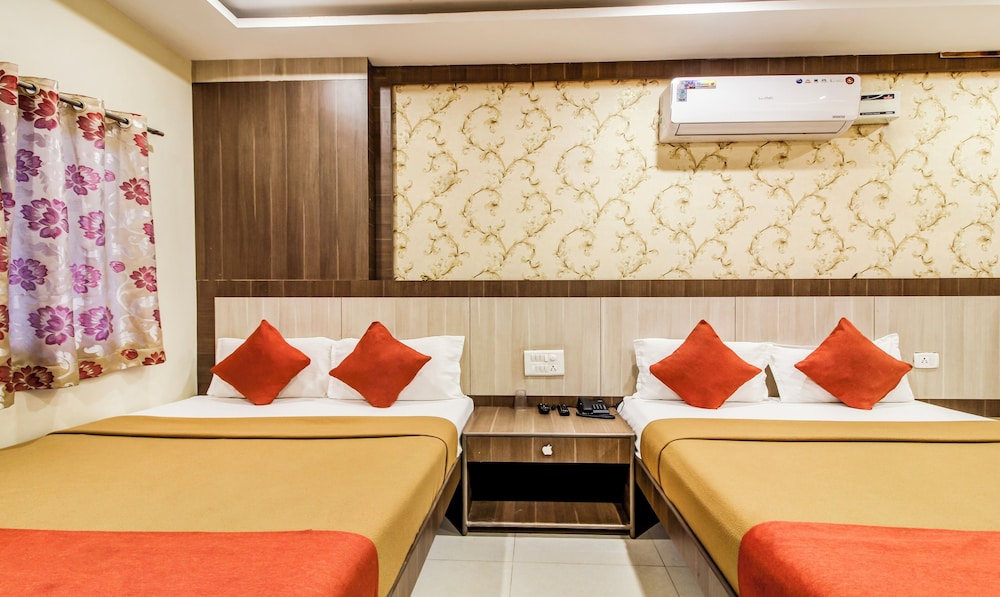 Hotel Neem Tree