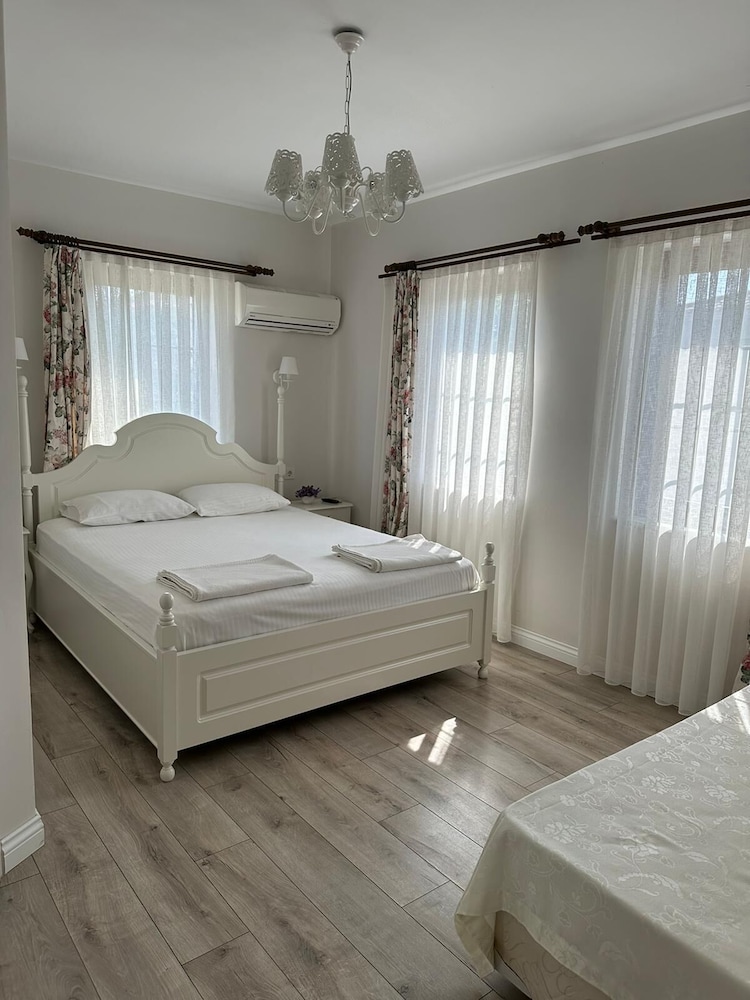 Bozcaada Kırlı Otel - Image 19