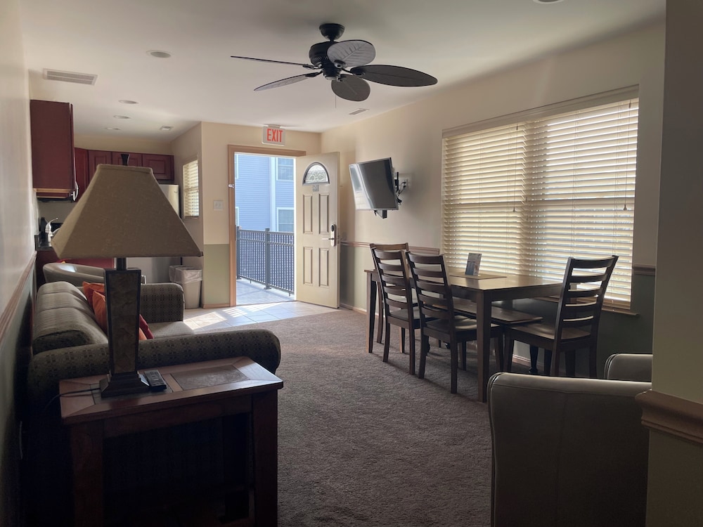 Ala Moana Motel