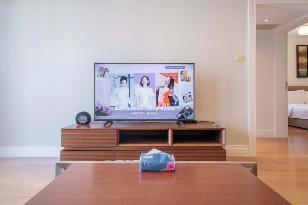 Tyms Bright 2BR 1BA Apt Yongxin Century