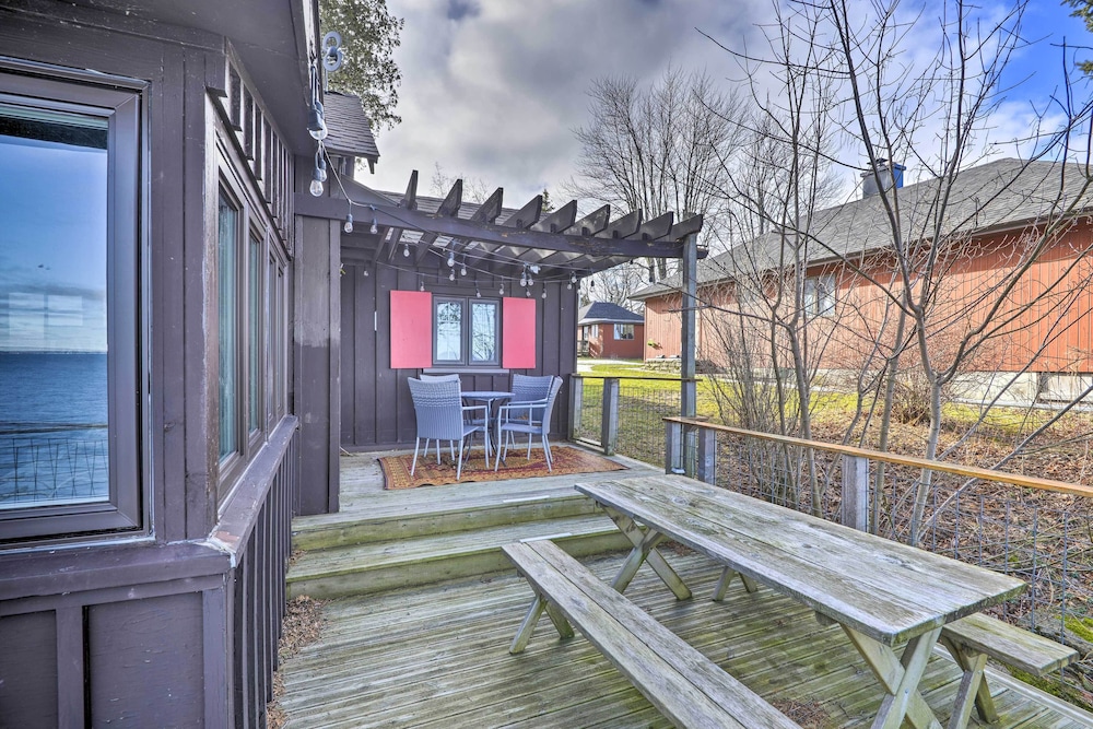 Henderson Harbor Cottage w/ Lake Access! - Property Image 6