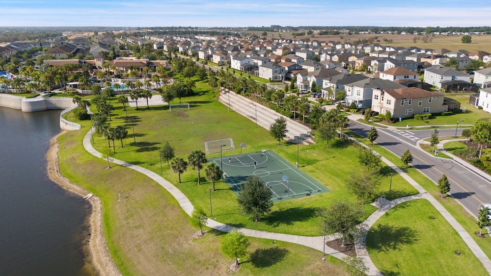 1749 Caribbean View Terrace
