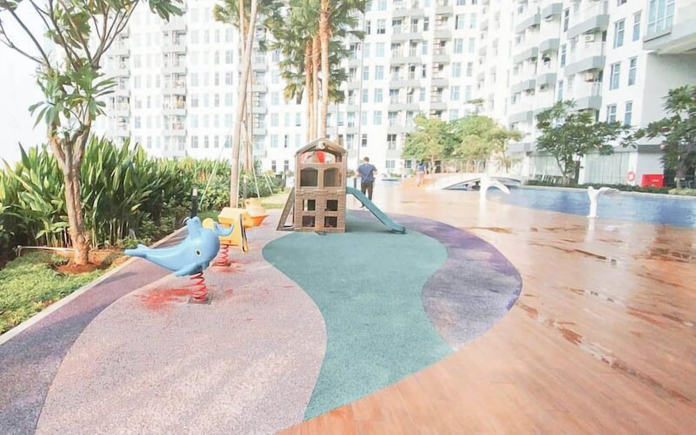 Comfort 2Br Direct Access To Mall At Benson Supermall Mansion Apartment