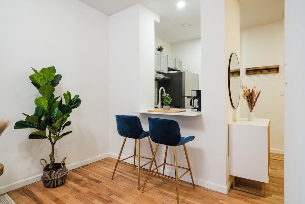 317 UES Apartments