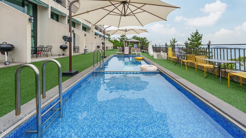 Yeosu Lastella Spa Pet-friendly Pension