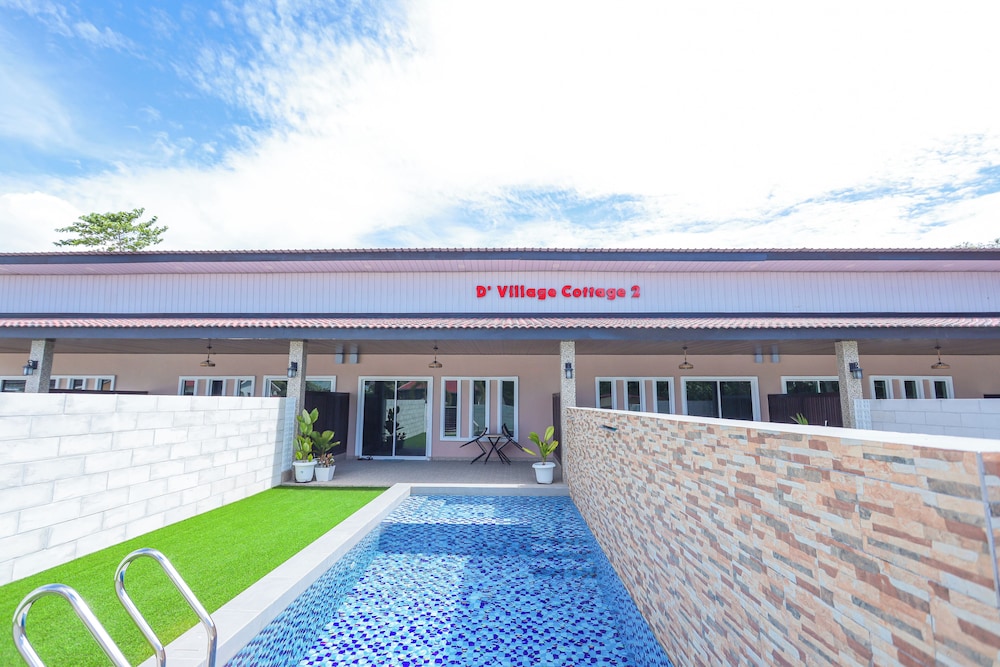 D' Village Cottage 2 – Private Pool Villas