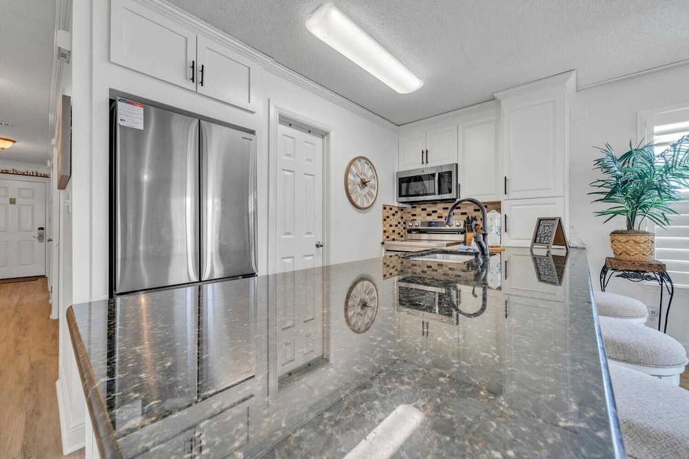 Gulfview II 218