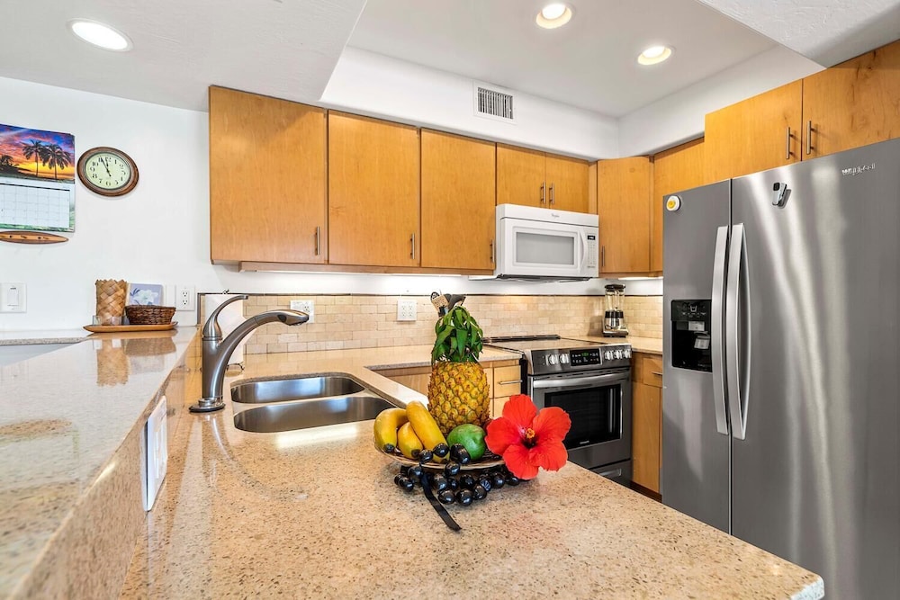 Fabulous Ocean View - Sunset - Lanai Dining - Beautifully Upgraded - Vrkcv
