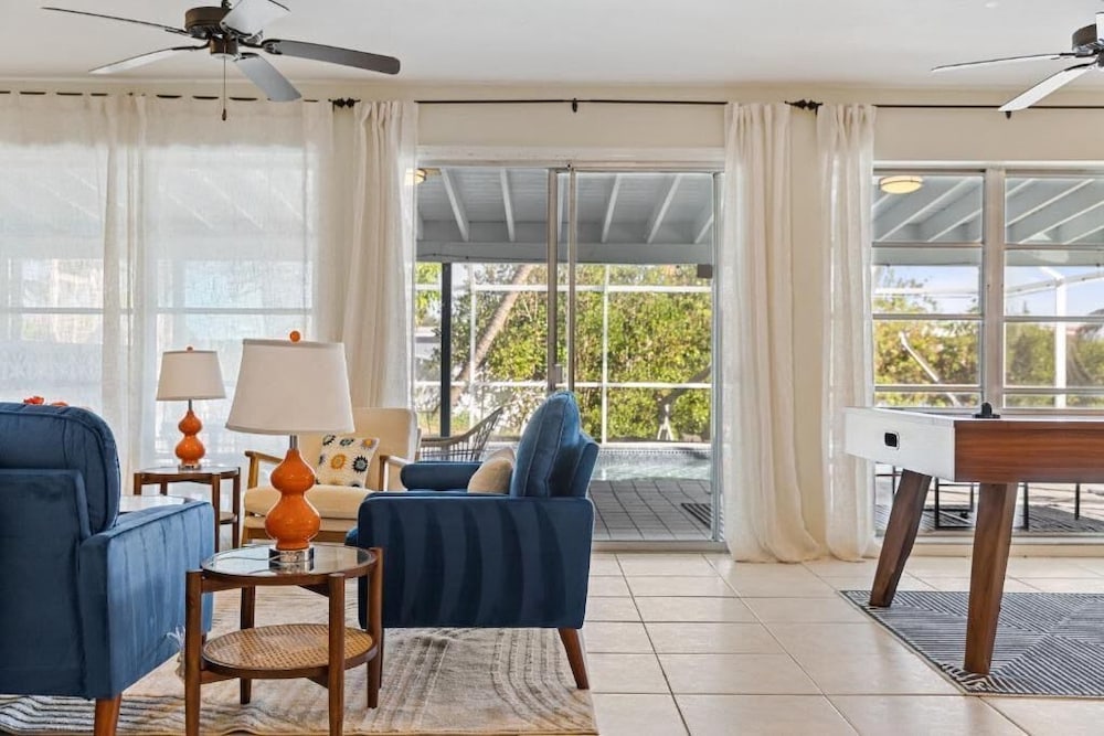 Heated Pool Games Waterfront Home Near Town