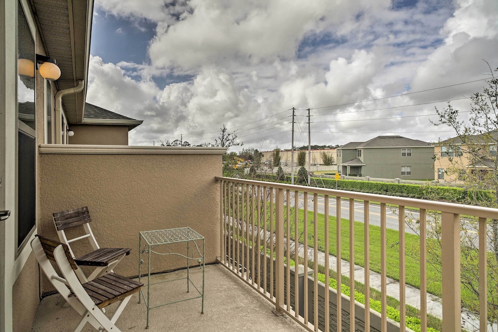 4 Mi to Dtwn: Home w/ Pool Access in Sanford