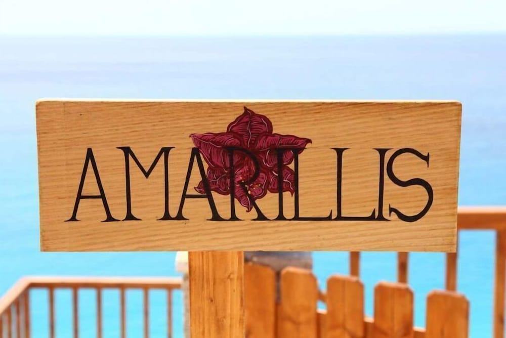 Milos Paradise Luxury Villas