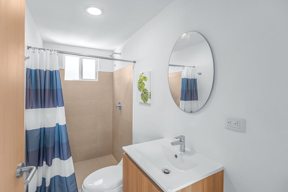 Upstay - Brand New Condo in Jaco 5mins to Beach