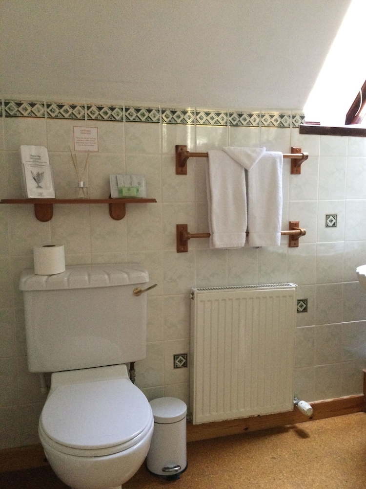 Darroch View B and B