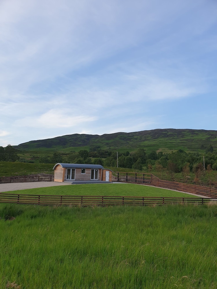Toradh Cabin