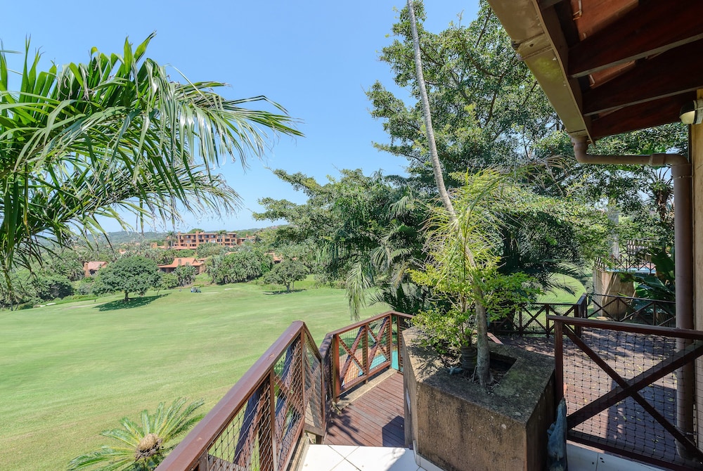 San Lameer Villa Rentals 14107