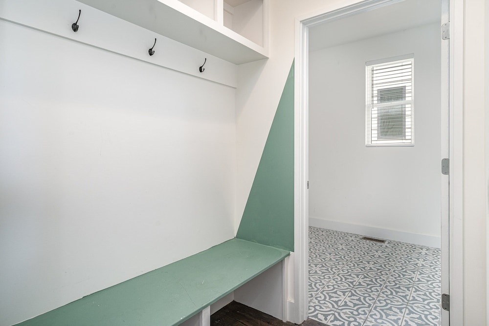 Verde Heights-sleeps 12-in Cumberland Heights