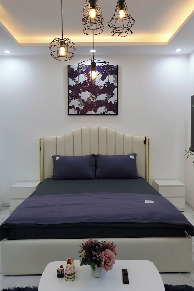 The Grand Diamond C Hotel