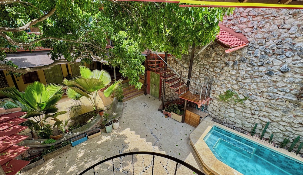 Casa del Tunel Hotel Lodge