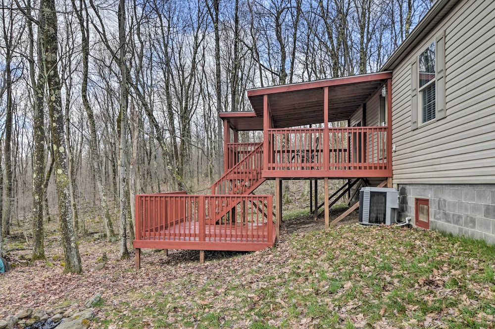 Oakland Retreat ~ 13 Mi to Deep Creek Lake!