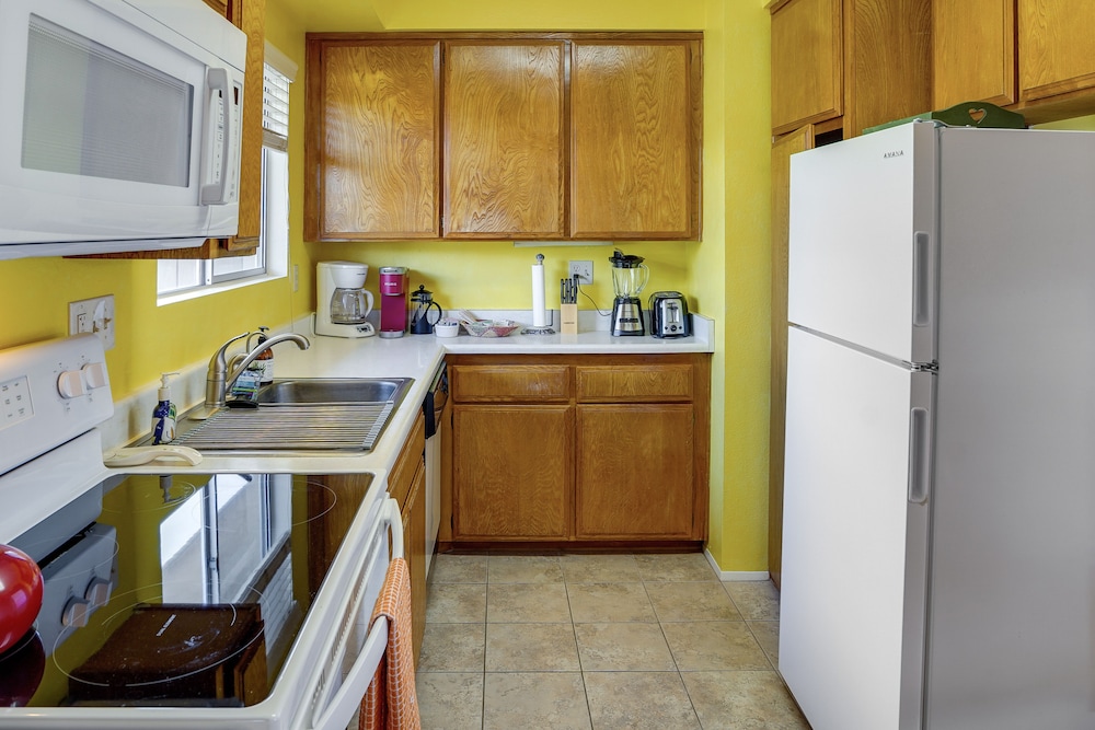 Borrego Springs Vacation Rental: Patio Gas Grill - Property Image 24