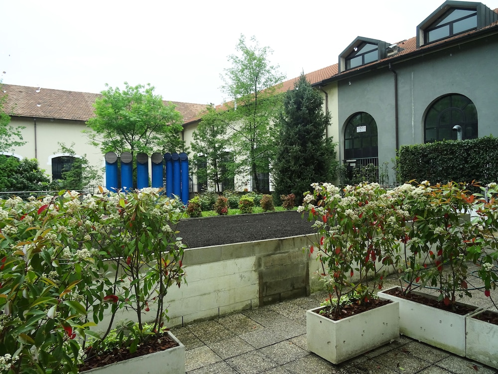 Victoria Hotels Royal Garden