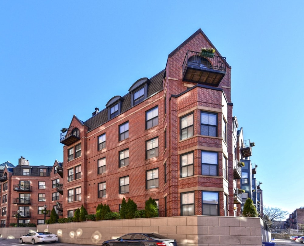 Boston Medical Suites at Garrison Square