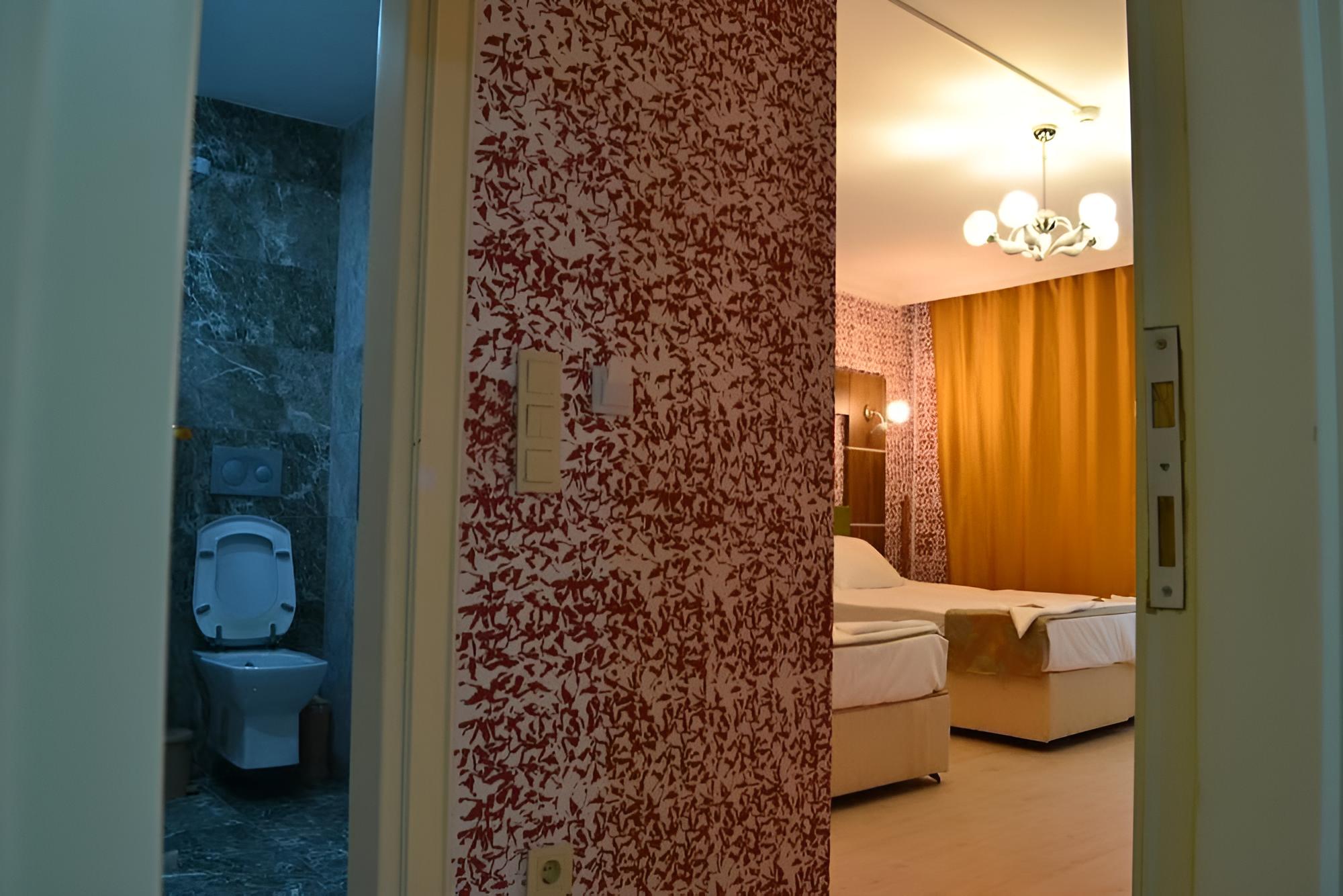 Istanbul Mosq Hotel at Fatih