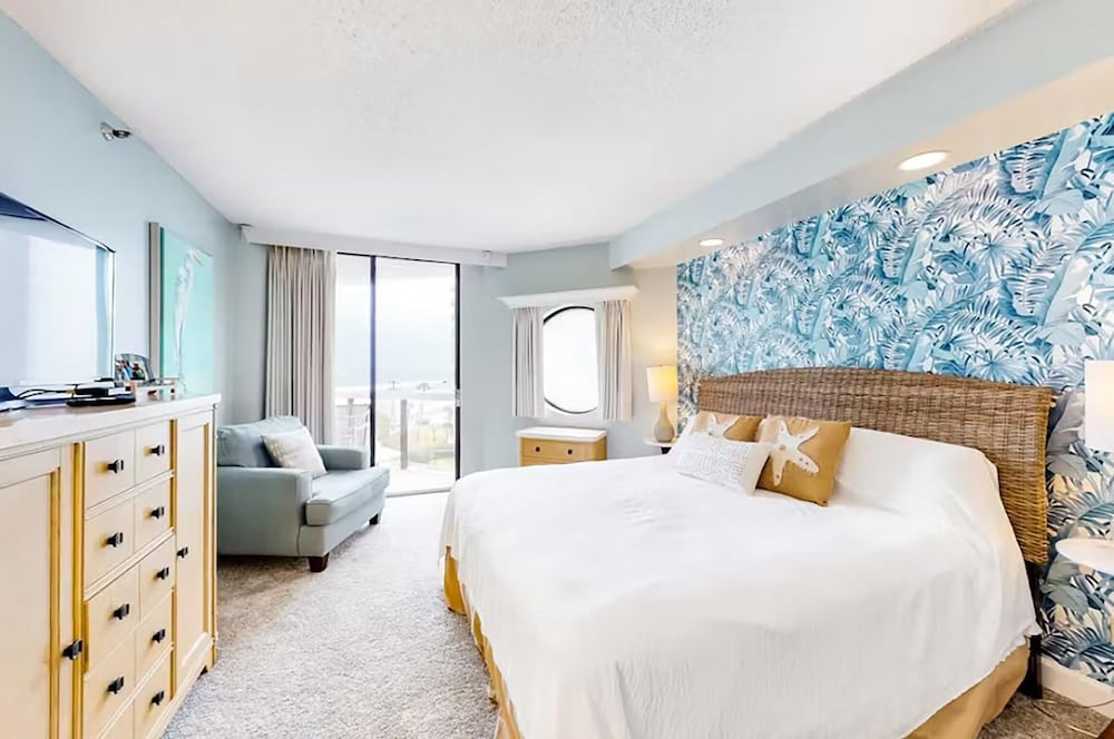 Surfside Resort #404