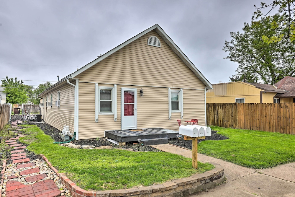Council Bluffs Vacations - Council Bluffs Cottage: Proximity to Parks! - Property Image 5
