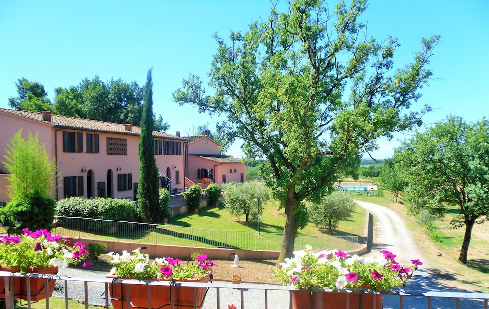 Corte Tommasi Residence