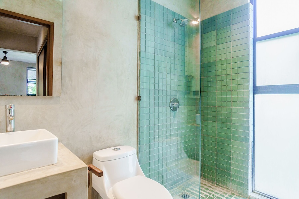 Eco-sustainable Luxury Between Beach Hotspots & Tulum Town by Stella Rentals