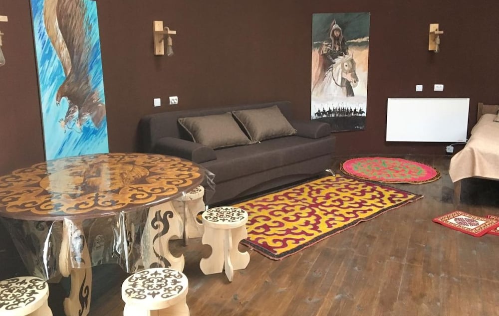 Ethnohouse YURTA